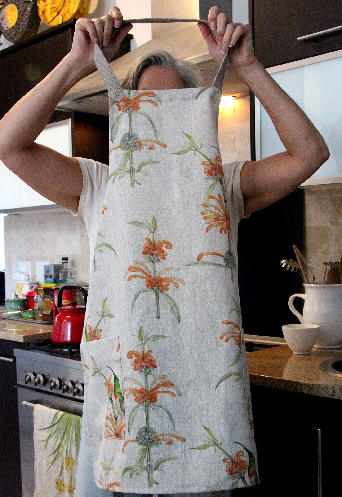 Leonotis and Sunbird Apron