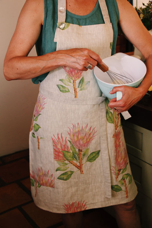 King Protea Apron